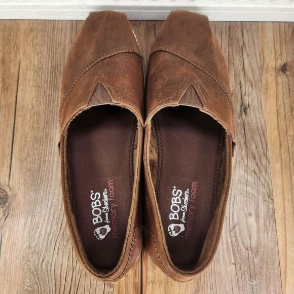 Brown Leather Loafers with Stitching Details - Picture 6 of 10